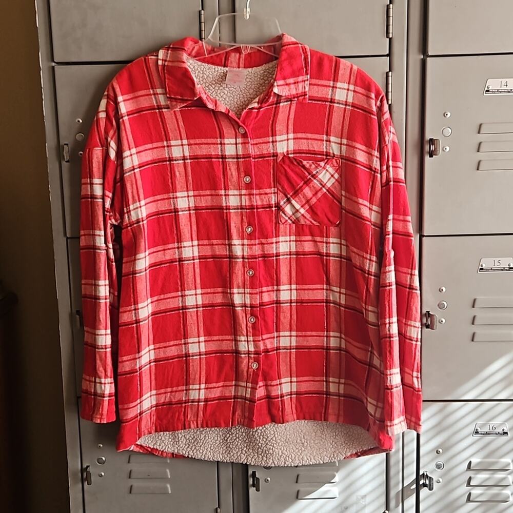 Red plaid flannel shacket sherpa flannel shirt jacket Junior's Size Large